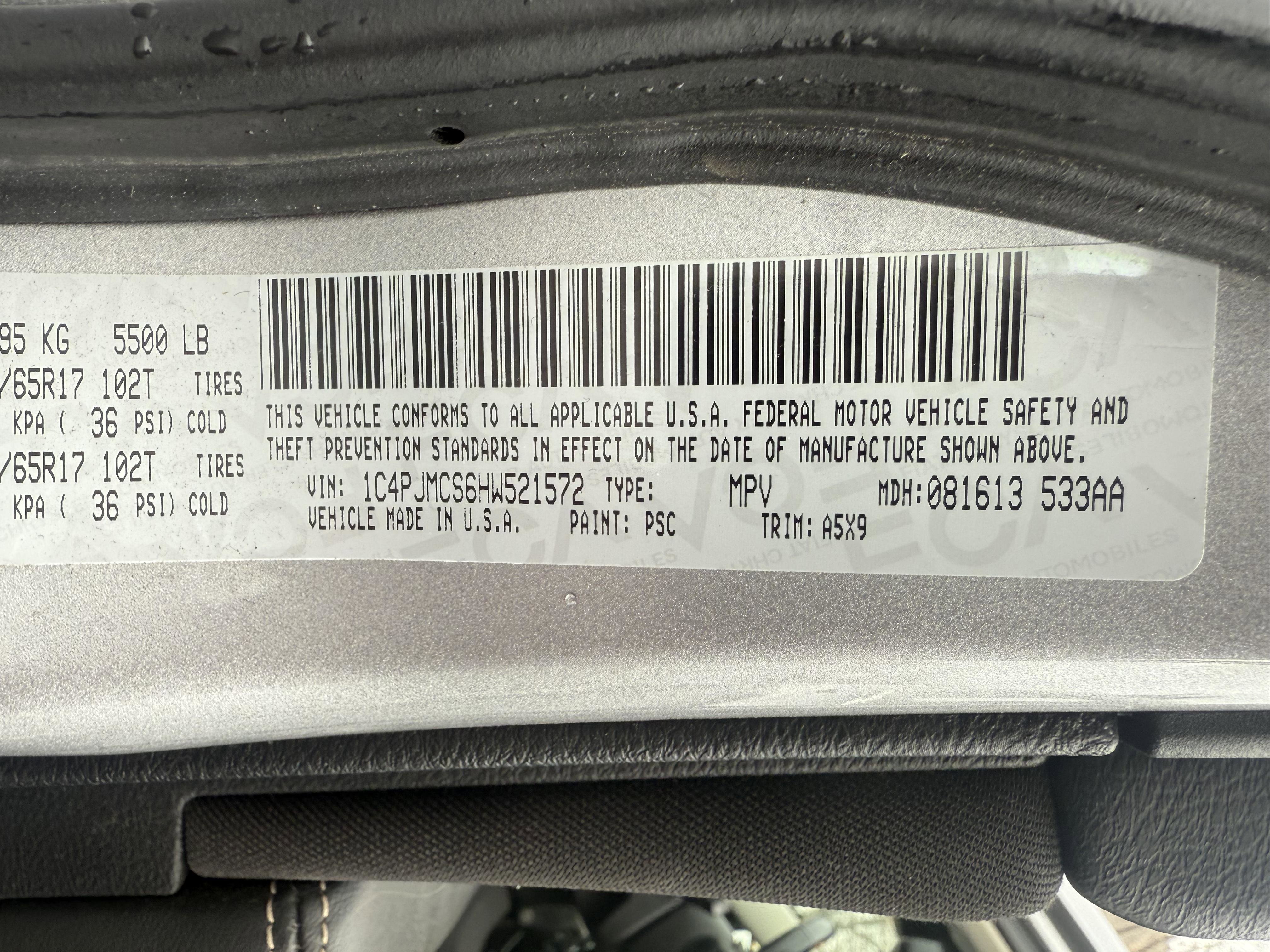 Used 2017 Jeep Cherokee Latitude w/ Cold Weather Group image 48