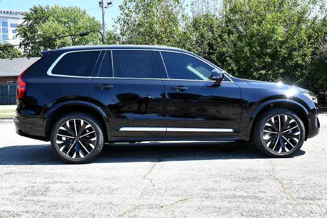 New 2026 Volvo XC90 B6 Plus w/ Protection Package Premier AWD/4WD image 8