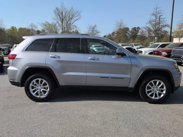 Certified 2021 Jeep Grand Cherokee Laredo w/ Security & Convenience Group image 3
