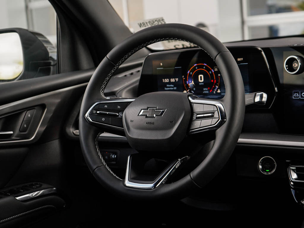 New 2026 Chevrolet Traverse LT w/ Midnight/Sport Edition image 16