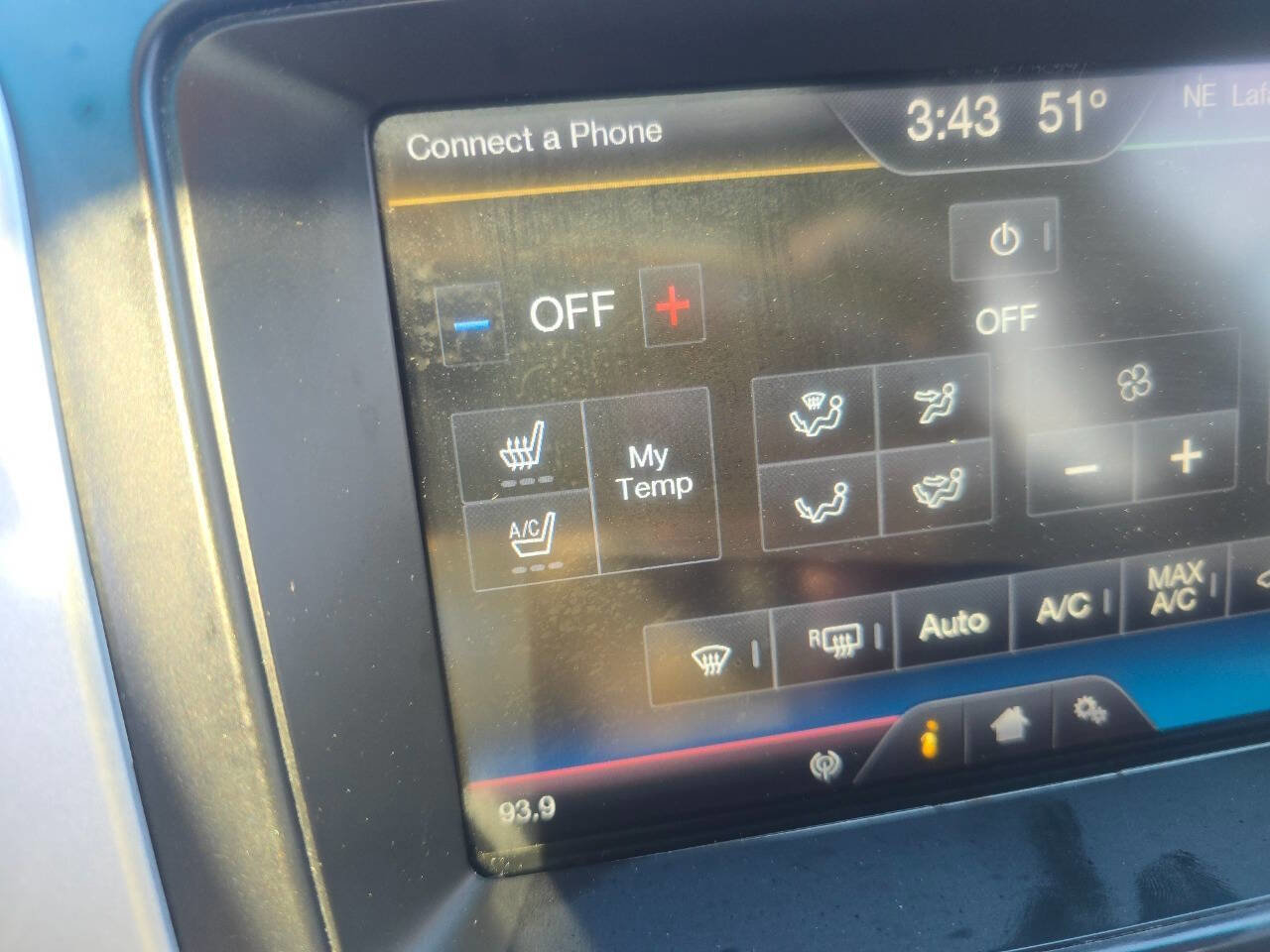 Used 2014 Ford Explorer Sport w/ Equipment Group 401A AWD/4WD image 32