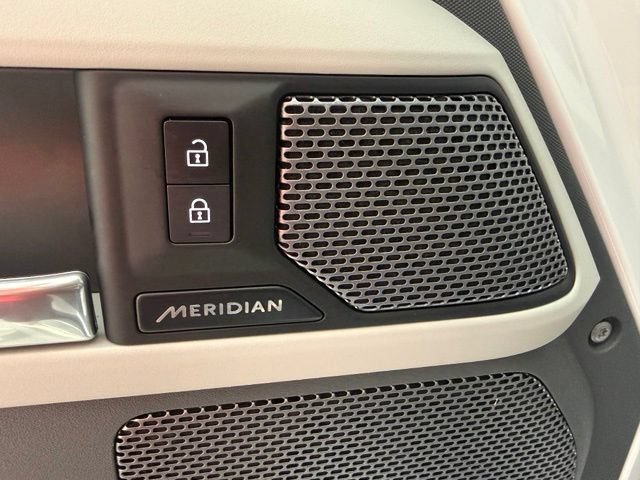 Used 2024 Land Rover Defender 110 S AWD/4WD image 33