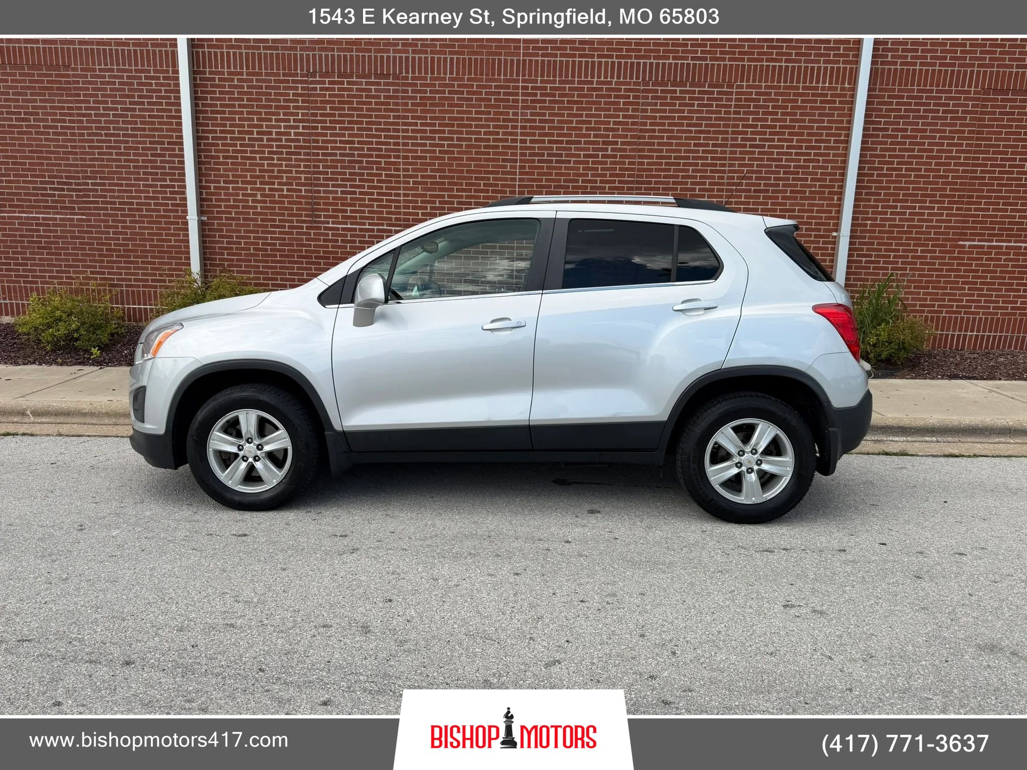 Used 2016 Chevrolet Trax LT w/ LT Convenience Package AWD/4WD image 6