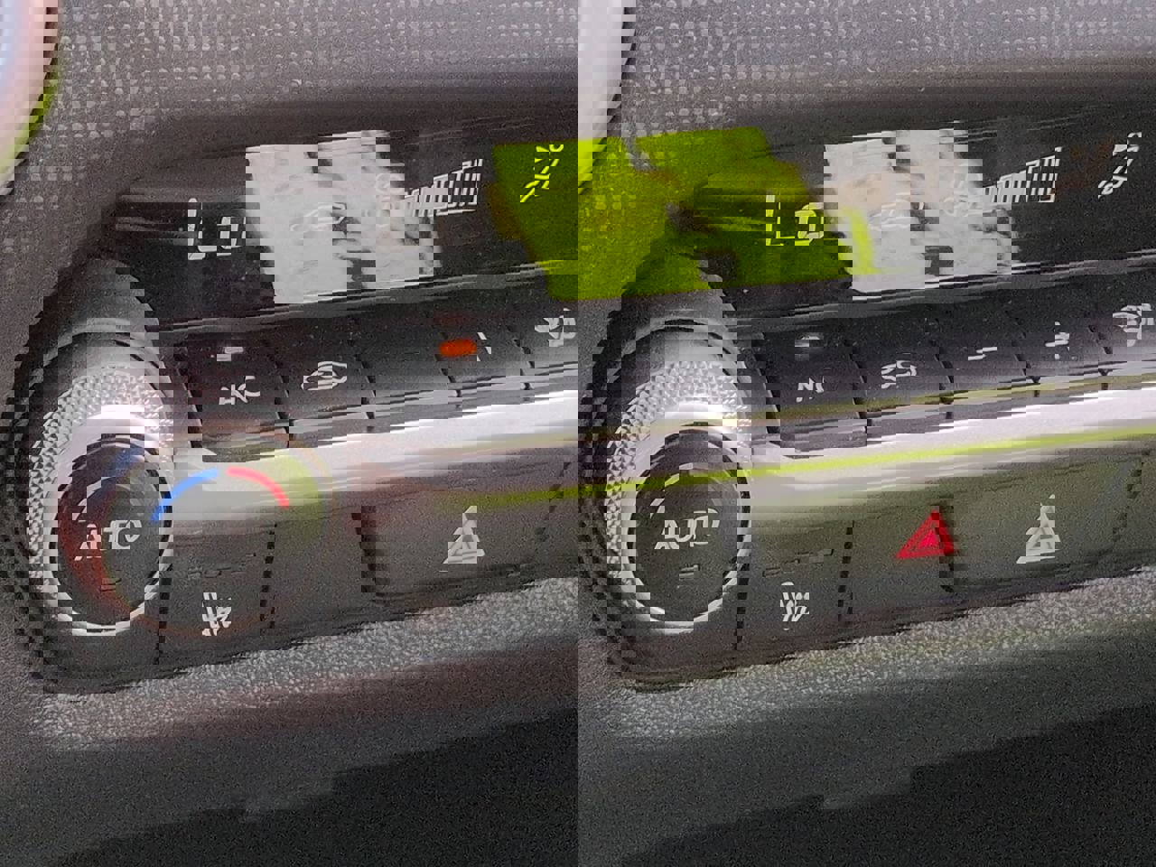 Certified 2025 MAZDA CX-50 AWD 2.5 S w/ Weather Package image 22