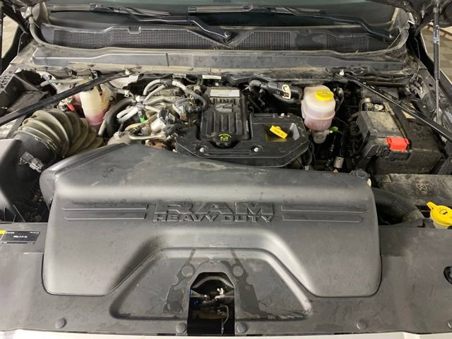 Used 2025 RAM 3500 Laramie image 30