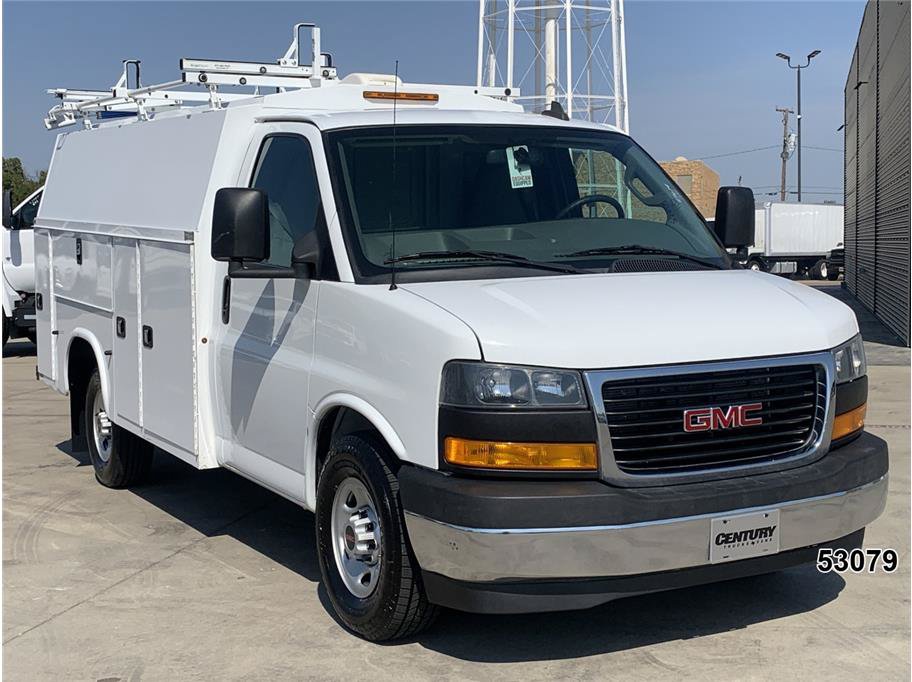 Used 2019 GMC Savana 3500 w/ Power Convenience Package RWD image 3