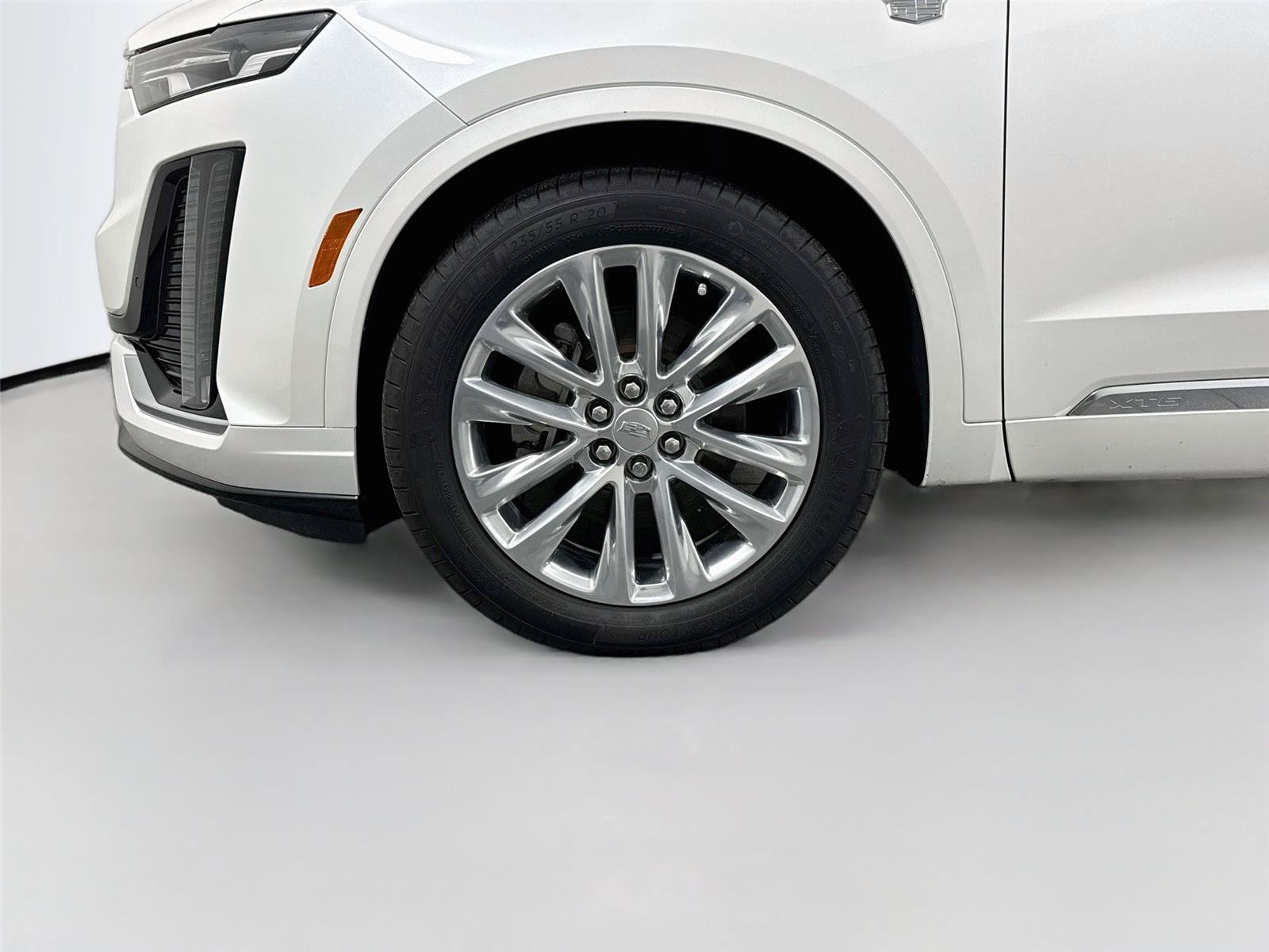 Used 2020 Cadillac XT6 Premium Luxury FWD image 15