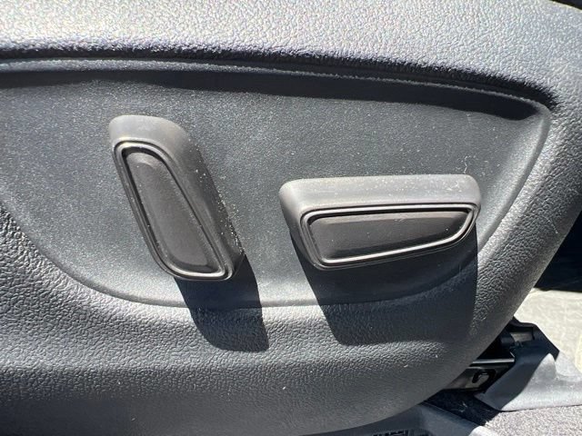 Used 2022 Toyota Sienna XLE w/ XLE Plus Package FWD image 34