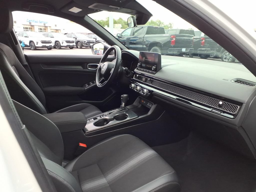 Used 2023 Honda Civic Sport image 20