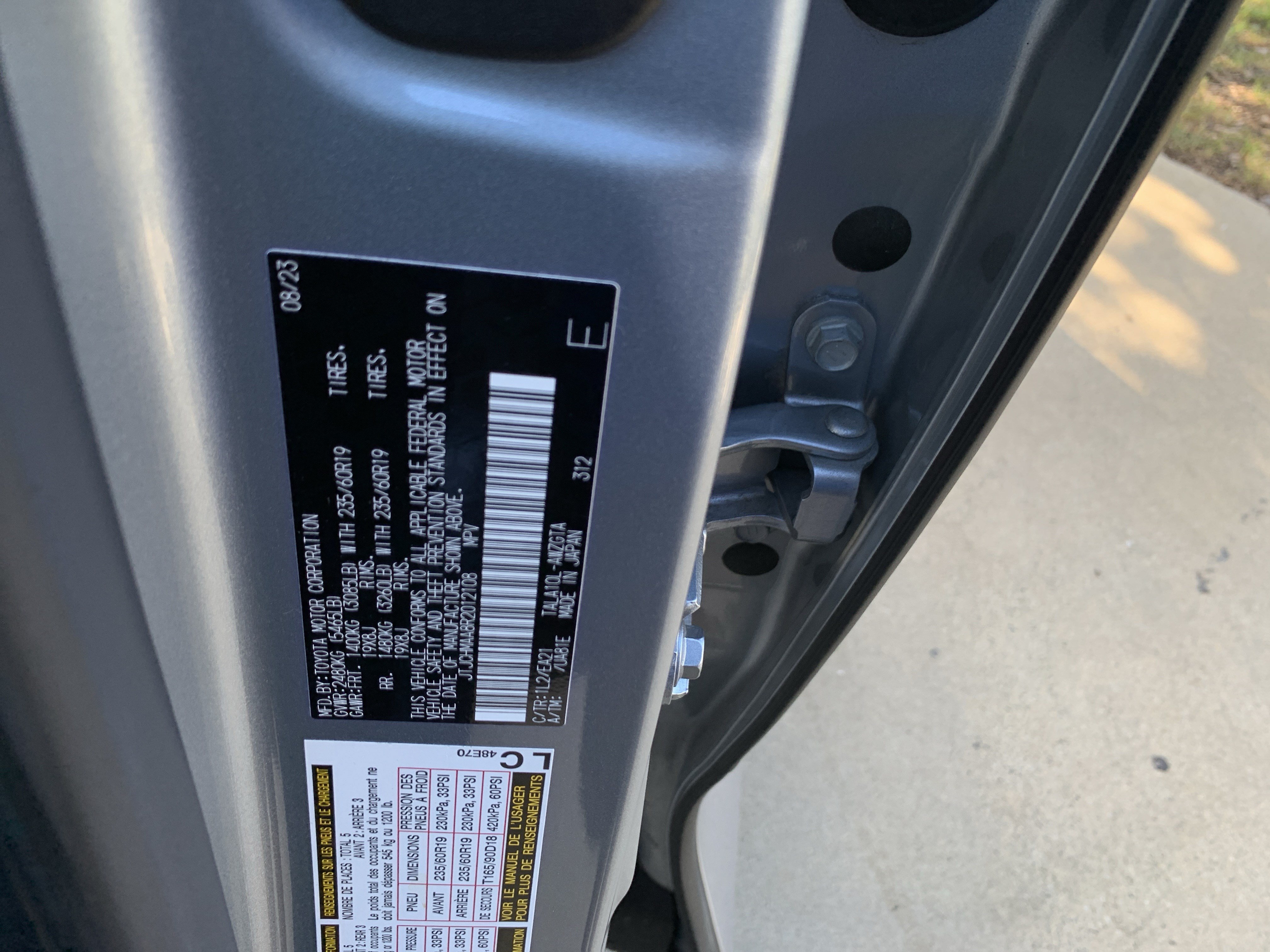 Certified 2024 Lexus RX 350 Premium w/ Cold Area Package FWD image 36