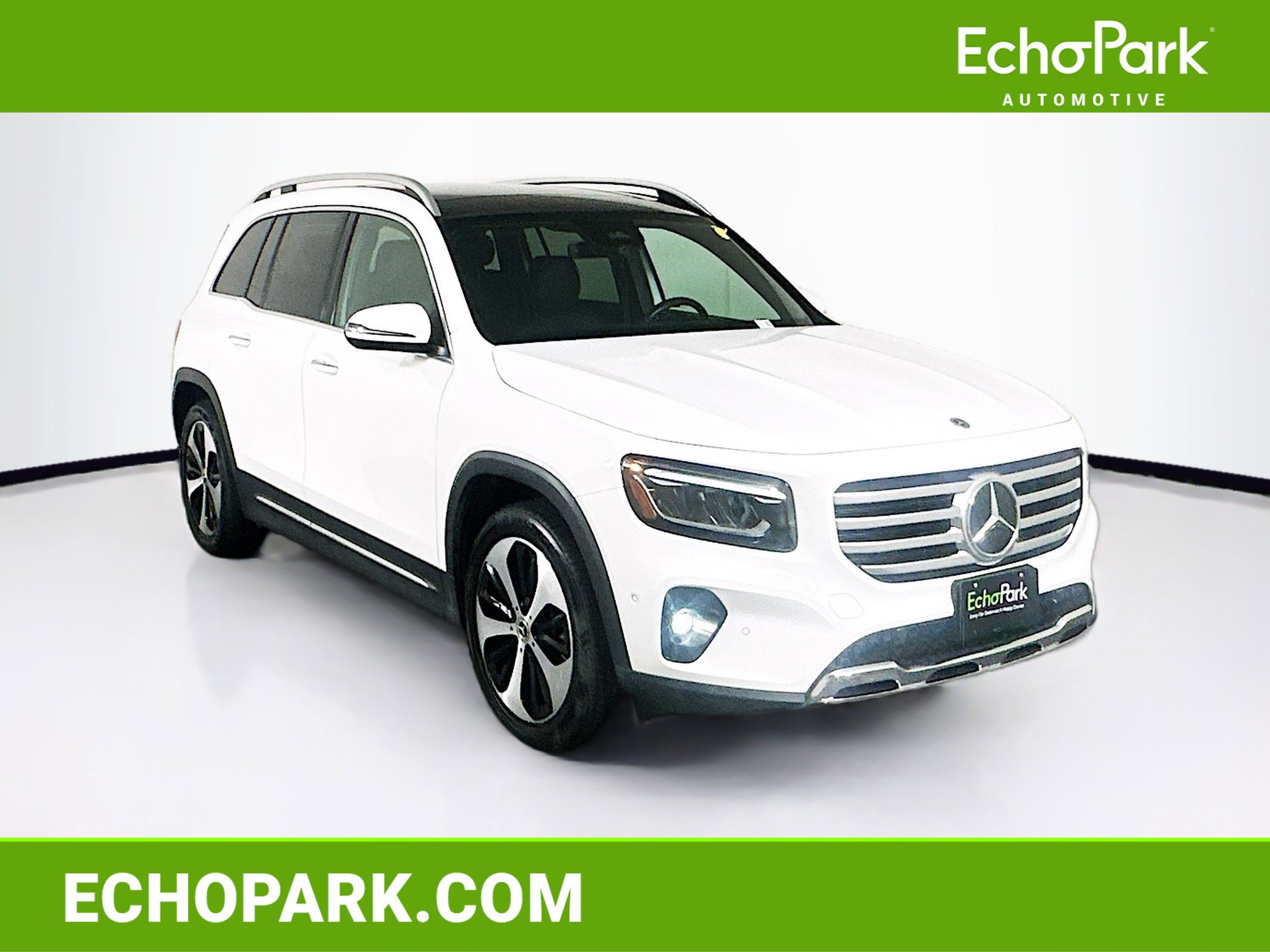 Used 2025 Mercedes-Benz GLB 250 image 1