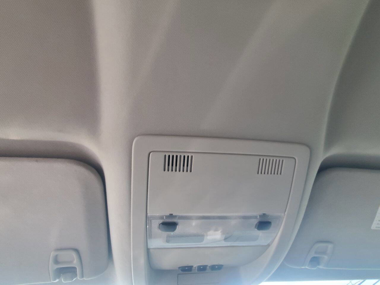 Used 2013 Chevrolet Silverado 2500 LT w/ Convenience Package image 18