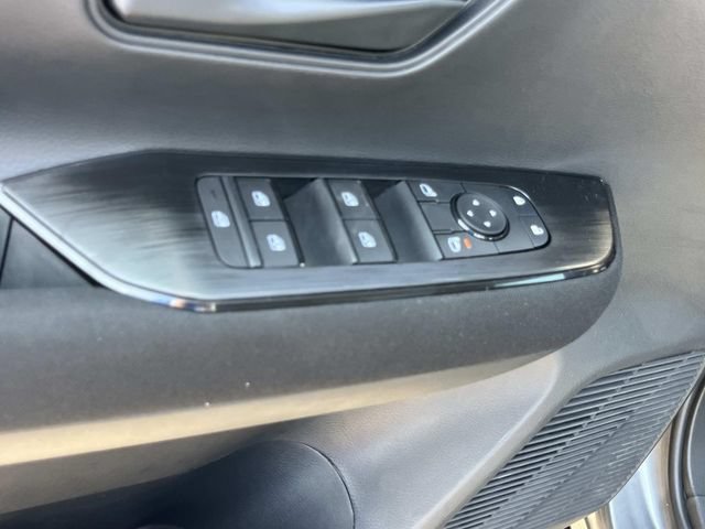 New 2026 Nissan Kicks S FWD image 21