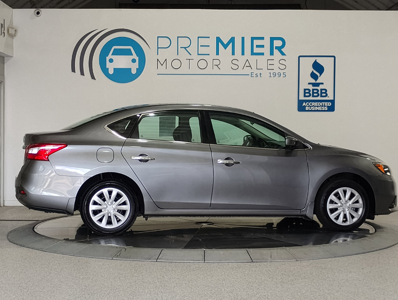 Used 2017 Nissan Sentra S image 31