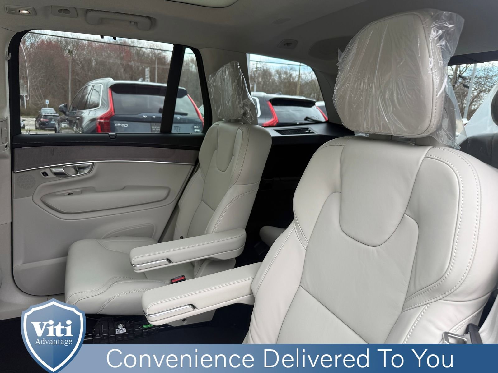 New 2026 Volvo XC90 B6 Ultra w/ Lounge Package image 14
