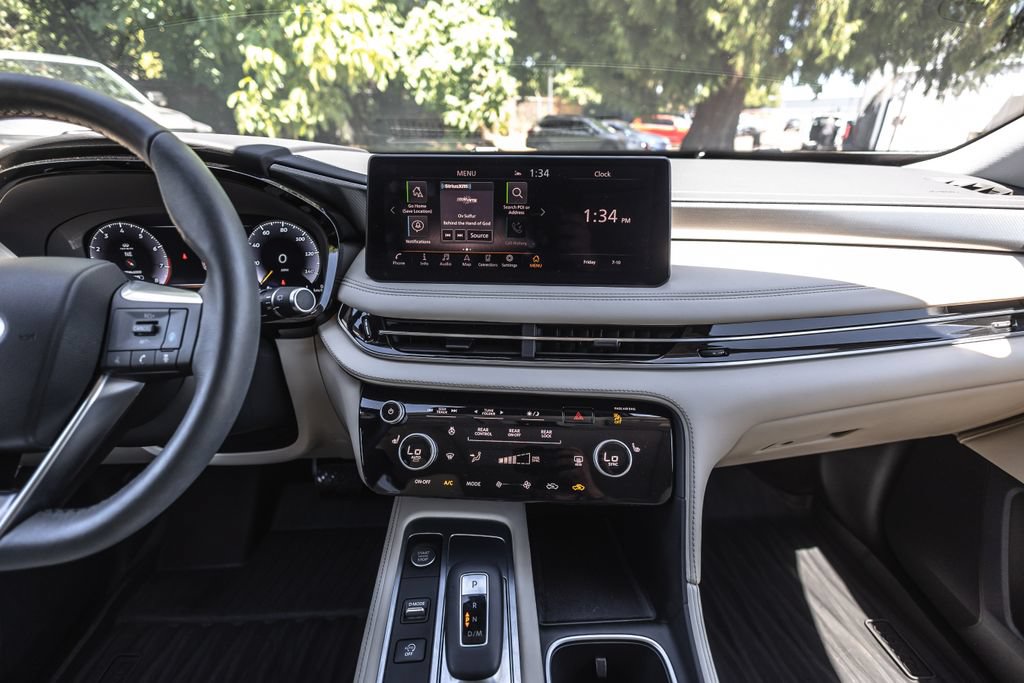 Used 2024 INFINITI QX60 Luxe AWD/4WD image 28