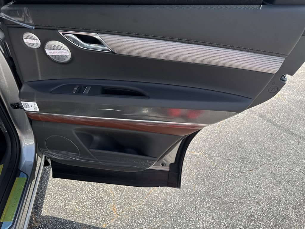 New 2025 Genesis GV80 3.5T Prestige AWD/4WD image 16