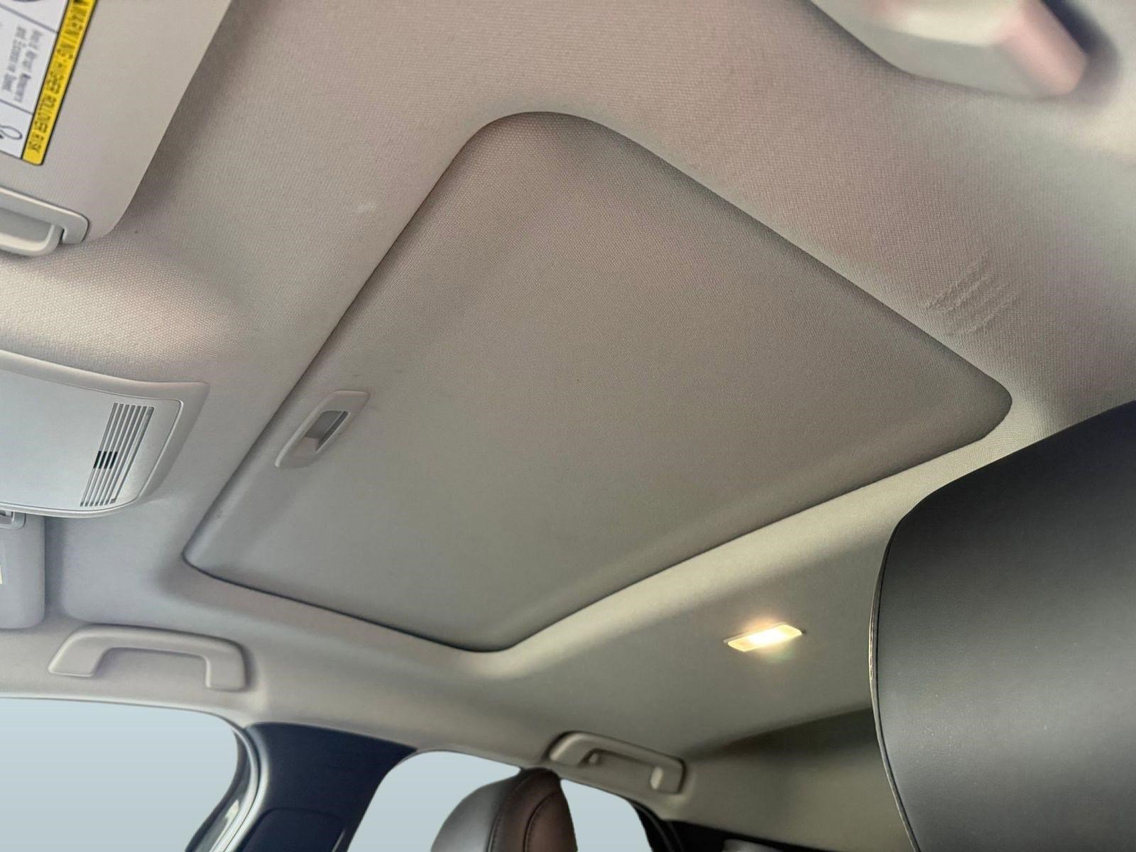 Used 2024 MAZDA CX-30 AWD 2.5 S w/ Premium Package image 14