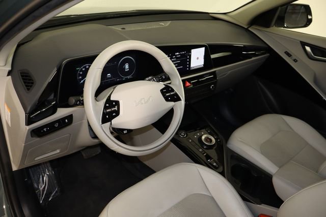 Used 2023 Kia Niro Wind FWD image 27