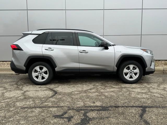 Certified 2019 Toyota RAV4 LE image 33