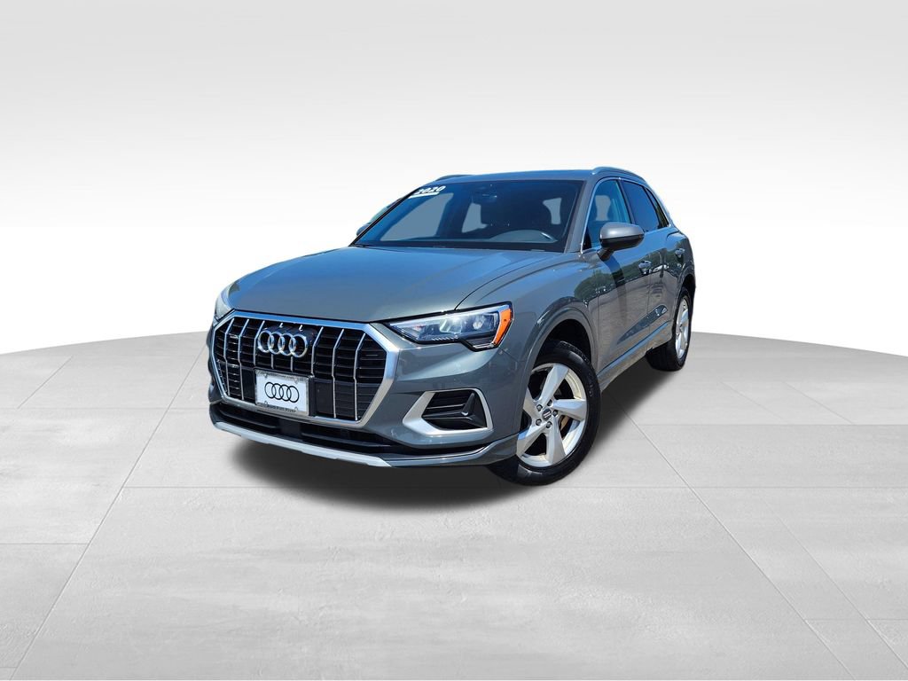 Used 2020 Audi Q3 2.0T Premium w/ Convenience Package AWD/4WD image 3