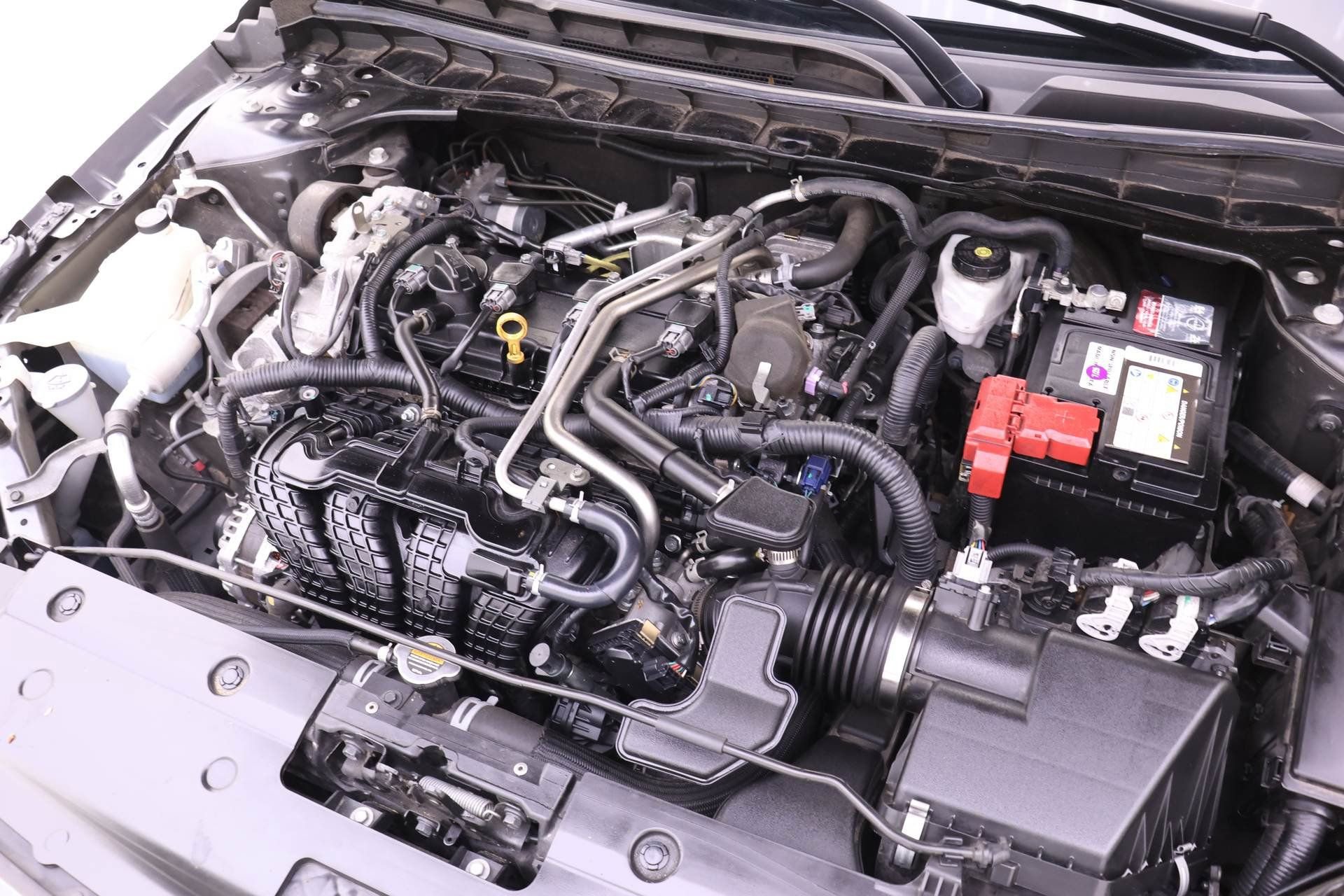 Used 2023 Nissan Altima 2.5 SV w/ SV Premium Package image 16