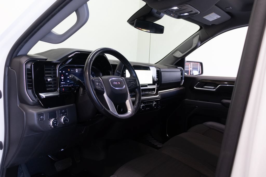 Used 2022 GMC Sierra 1500 SLE RWD image 18