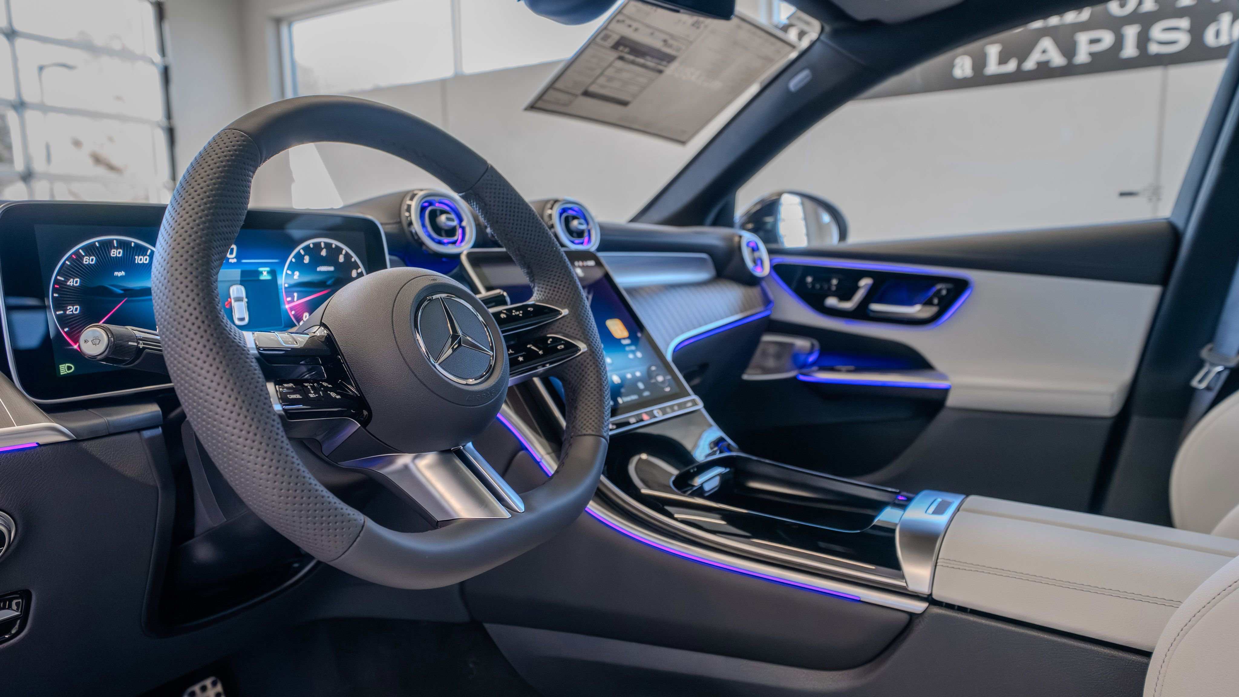 New 2026 Mercedes-Benz GLC 300 4MATIC image 7