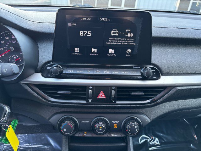 Used 2020 Kia Forte LXS image 17