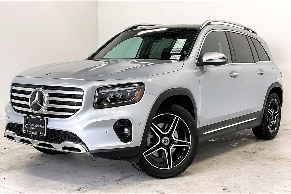New 2026 Mercedes-Benz GLB 250 4MATIC image 2