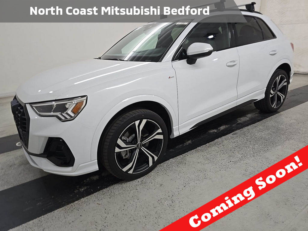 Used 2023 Audi Q3 2.0T Premium Plus w/ Premium Plus Package AWD/4WD image 1
