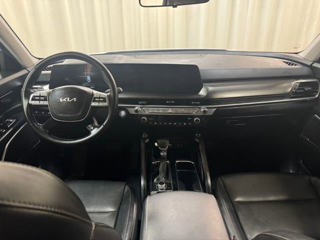 Used 2025 Kia Telluride S image 27