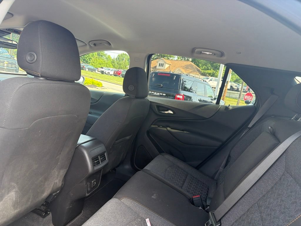 Used 2024 Chevrolet Equinox LT AWD/4WD image 9