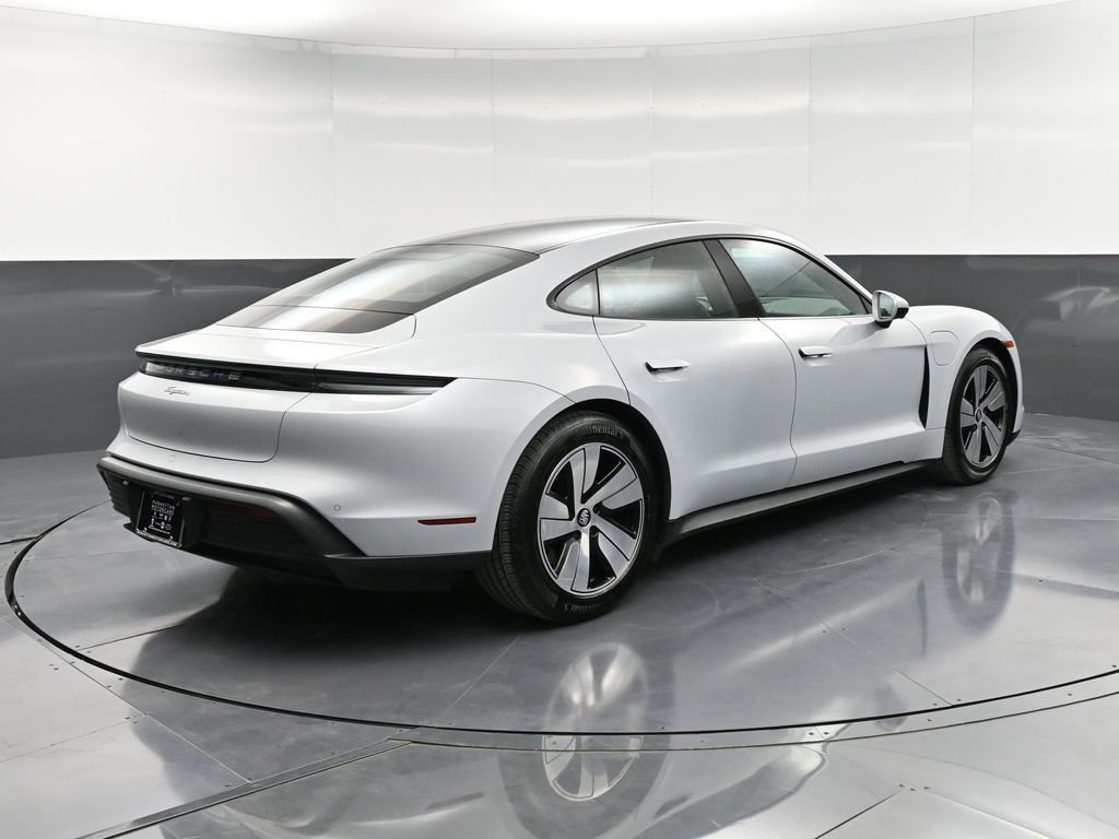 Certified 2024 Porsche Taycan image 8