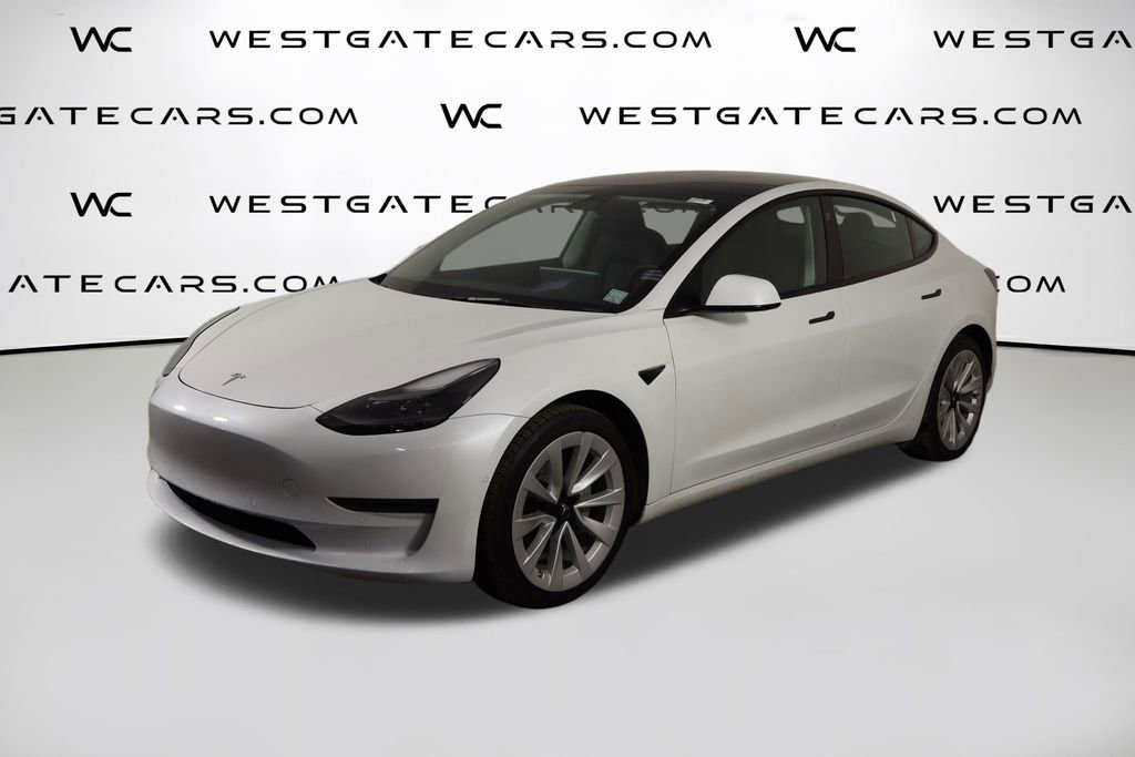 Used 2022 Tesla Model 3 image 1