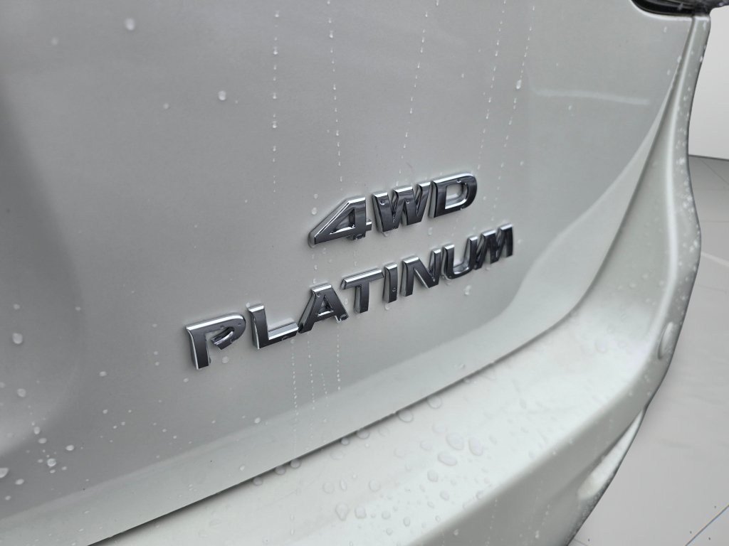 Used 2016 Nissan Pathfinder Platinum AWD/4WD image 35