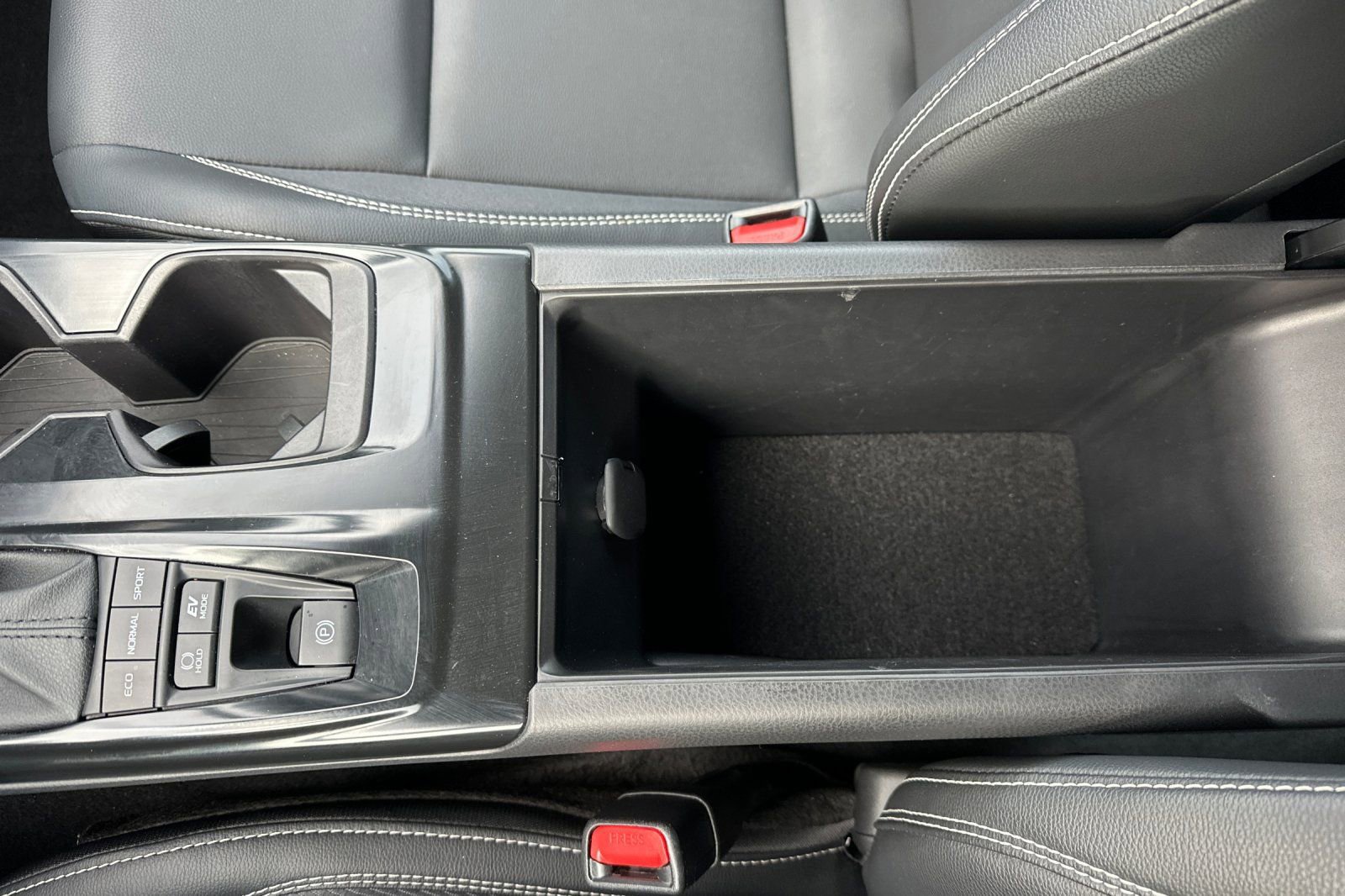 Certified 2025 Toyota Camry SE image 33