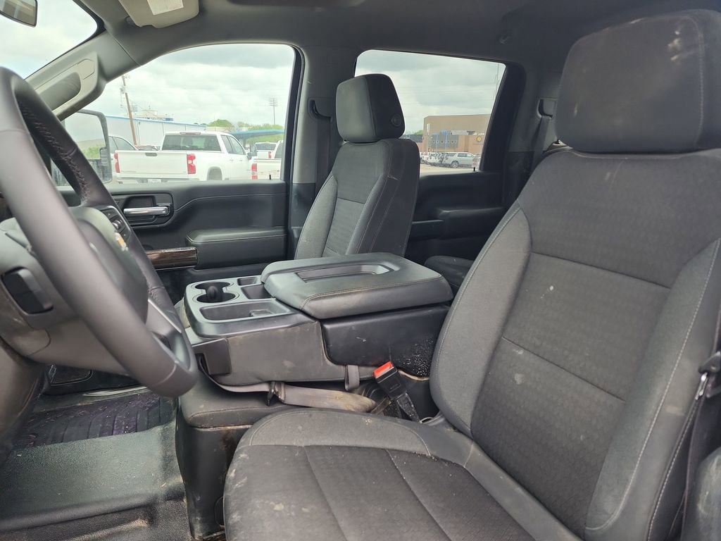 Used 2022 Chevrolet Silverado 2500 LT w/ Convenience Package image 11