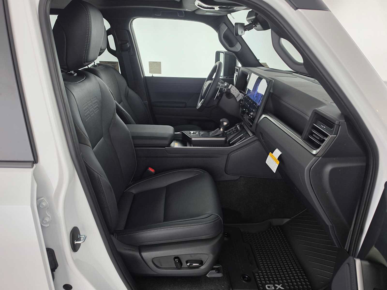 New 2026 Lexus GX 550 AWD/4WD image 10