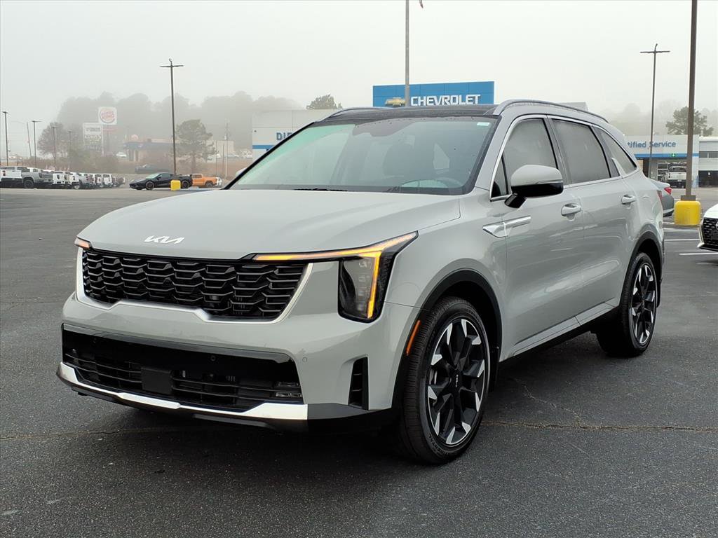 Used 2025 Kia Sorento EX w/ Panoramic Sunroof Package image 1