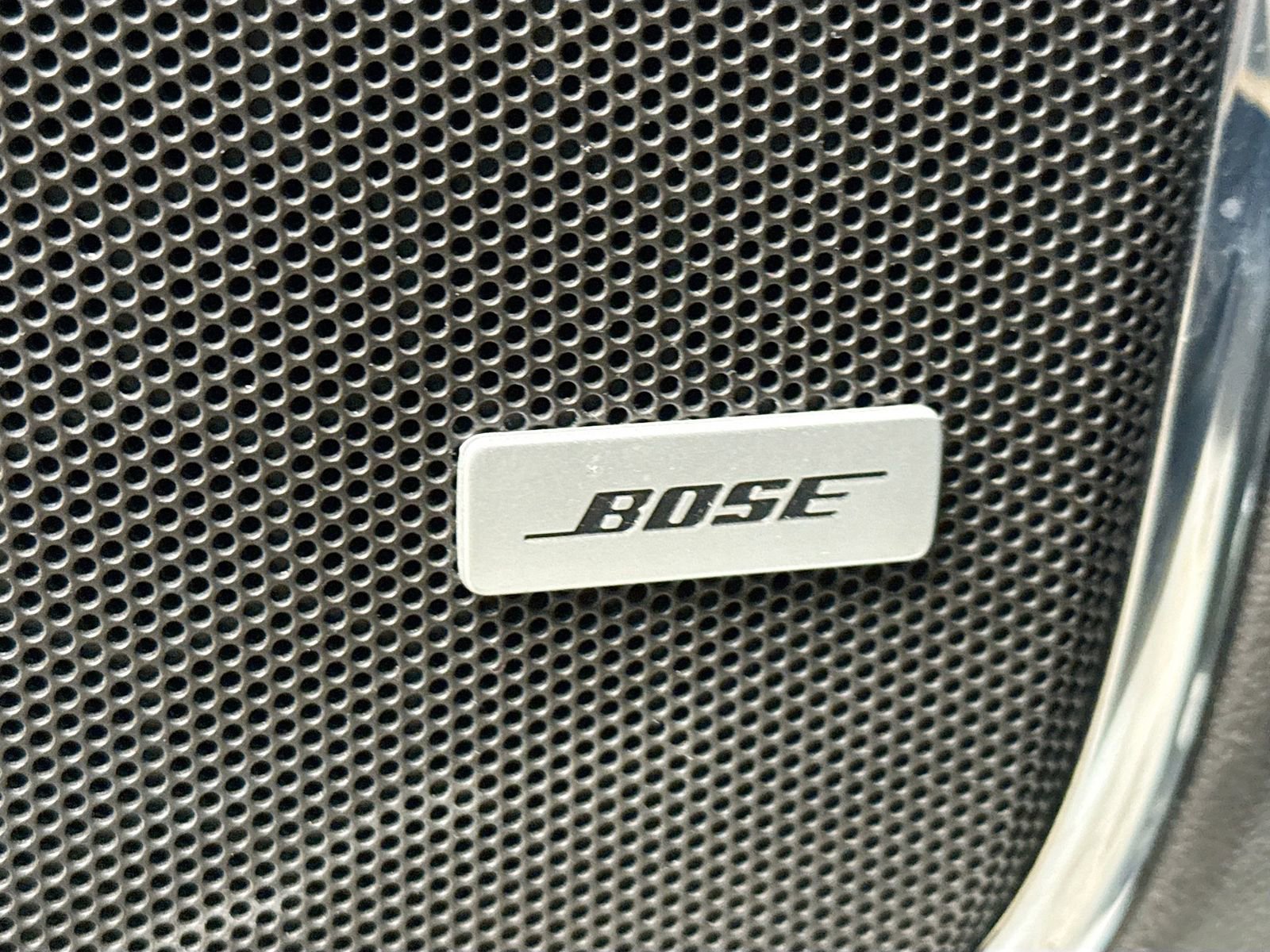 Used 2017 Chevrolet Suburban Premier image 22