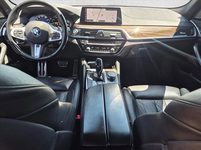 Used 2019 BMW M550i xDrive image 17