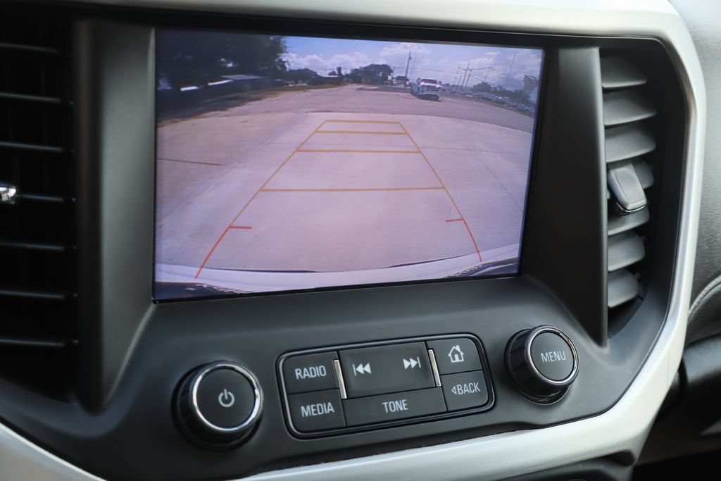 Used 2018 GMC Acadia SLT AWD/4WD image 16