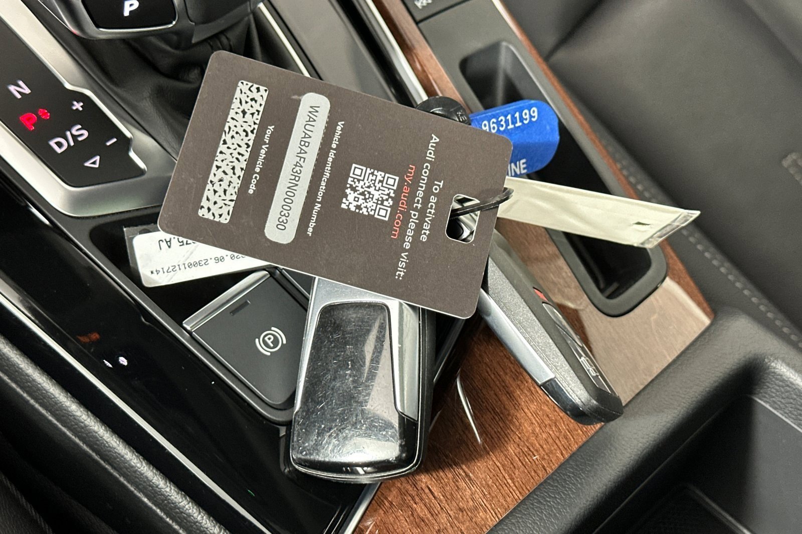 Used 2024 Audi A4 2.0T Premium w/ Convenience Package image 22