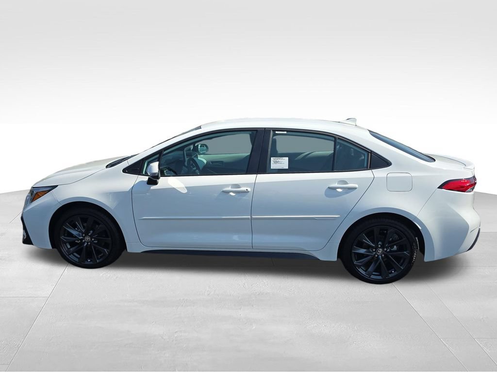 New 2026 Toyota Corolla SE FWD image 2