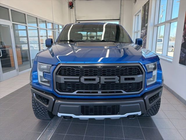 Used 2017 Ford F150 Raptor w/ Equipment Group 802A Luxury AWD/4WD image 2