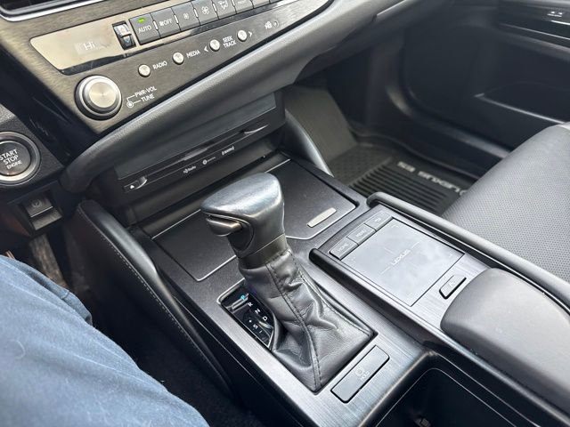Used 2022 Lexus ES 350 image 22