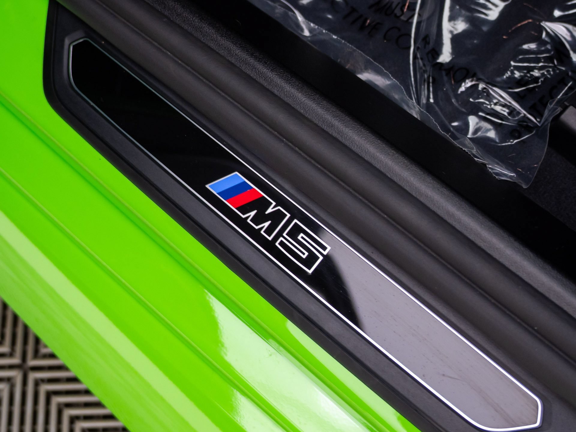 Used 2026 BMW M5 w/ Carbon Package AWD/4WD image 13