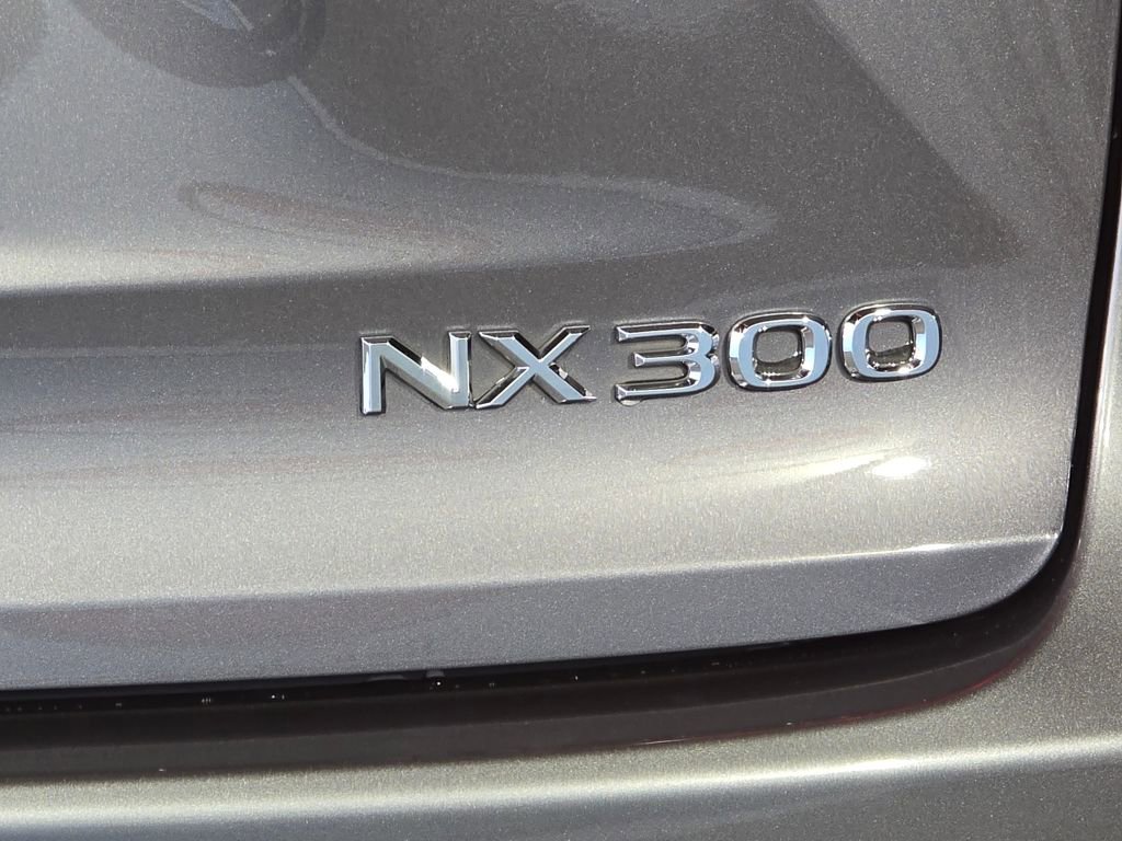 Used 2021 Lexus NX 300 FWD w/ Premium Package image 11