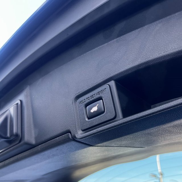 Used 2022 Acura RDX w/ Technology Package image 9